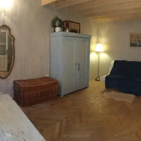 Mary's Vintage Studio * Βουδαπέστη