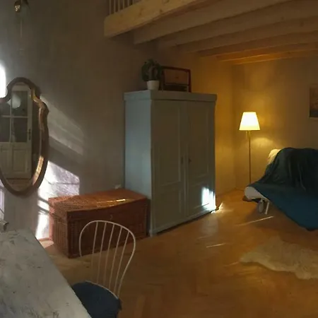 Διαμέρισμα Mary's Vintage Studio *